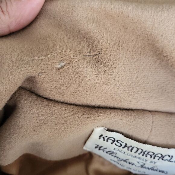 Vintage Kashmiracle Tan Coat Size L/XL Cahmere Like - Picture 13 of 13